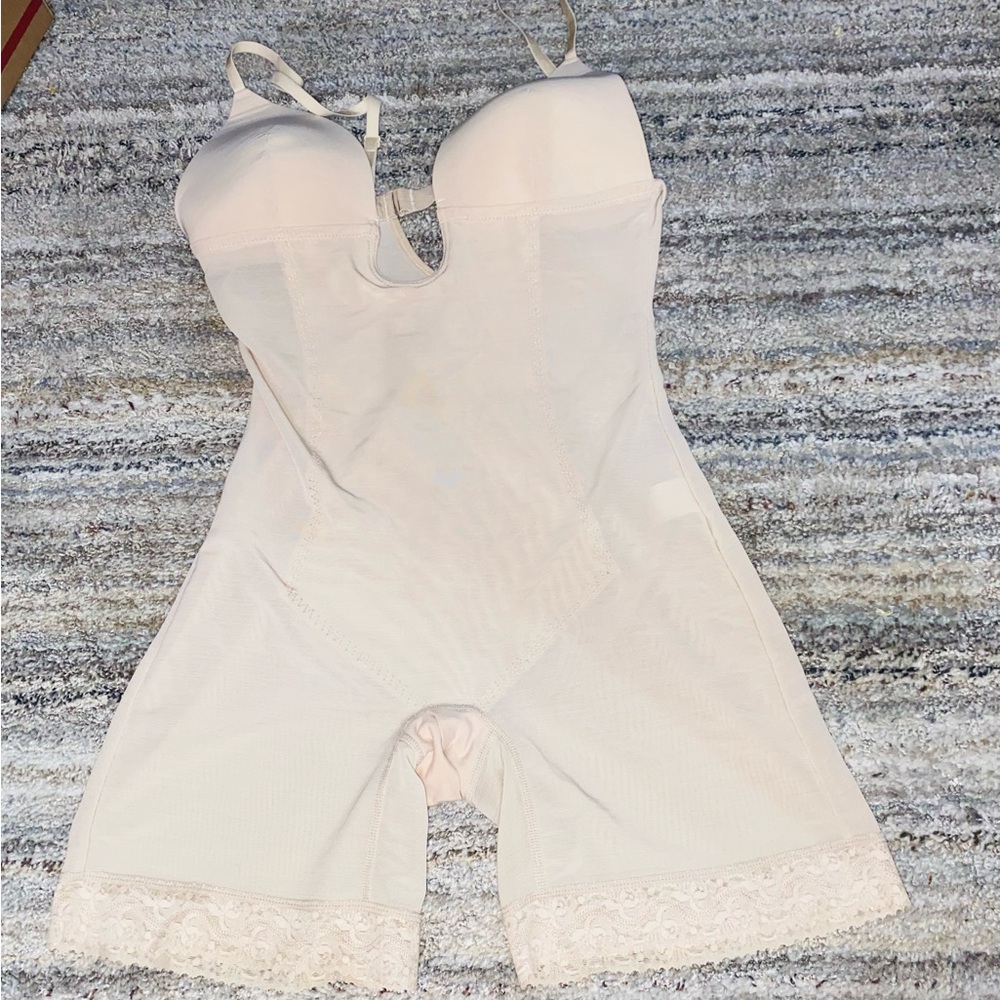 Unk Light Blush Full-Body Shapewear Bodysuit with Lace Hem